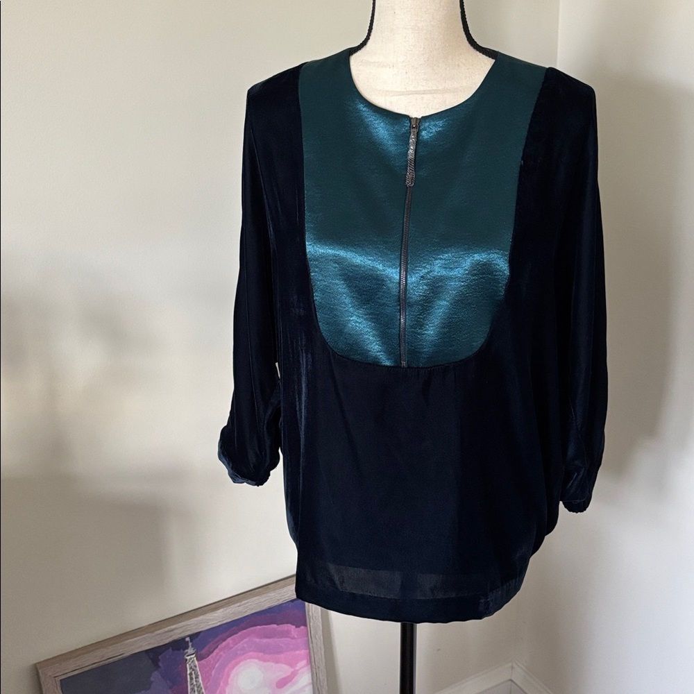 T Tahari Teal and Dark Teal Velvet Long 3/4 Sleeve Blouse